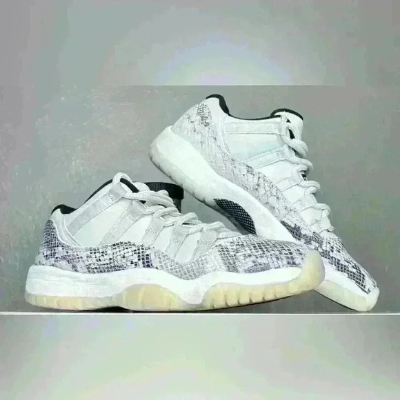 nike air Other - Men’s Jordan 11 Retro Low snakeskin Basketball shoe ❤️
